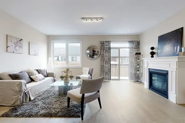 Cavan Monaghan, ON L0A 1G0,7 Melrose DR