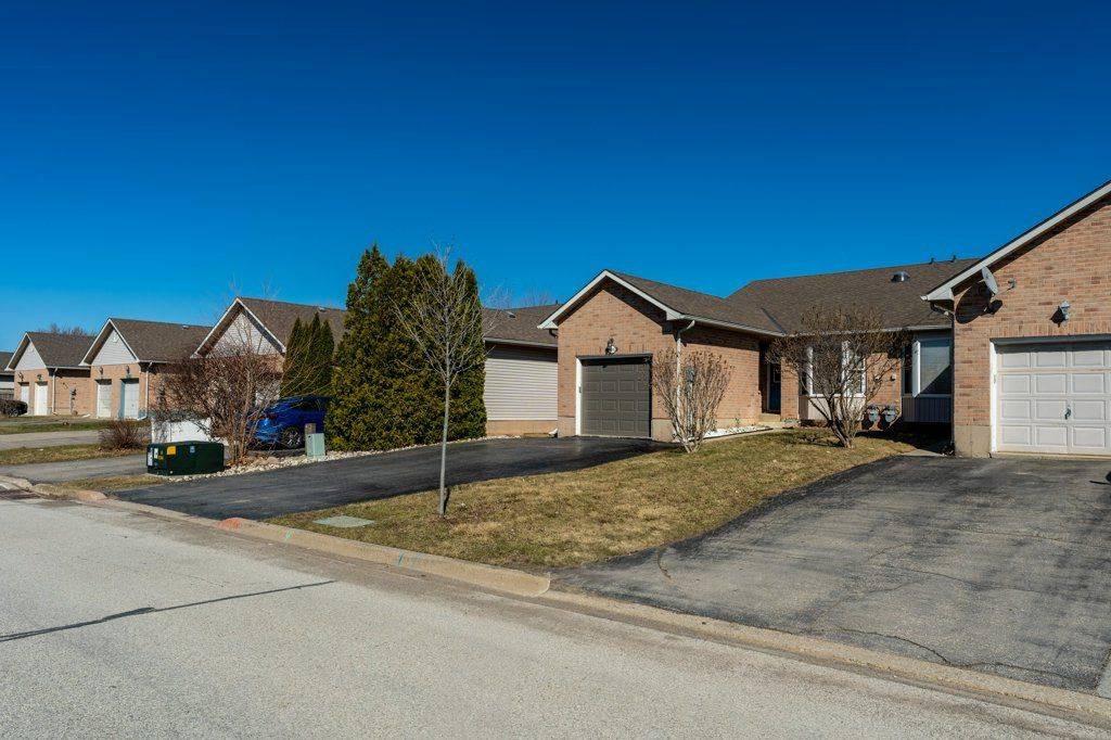 Lincoln, ON L8J 0E2,4443 Michael AVE
