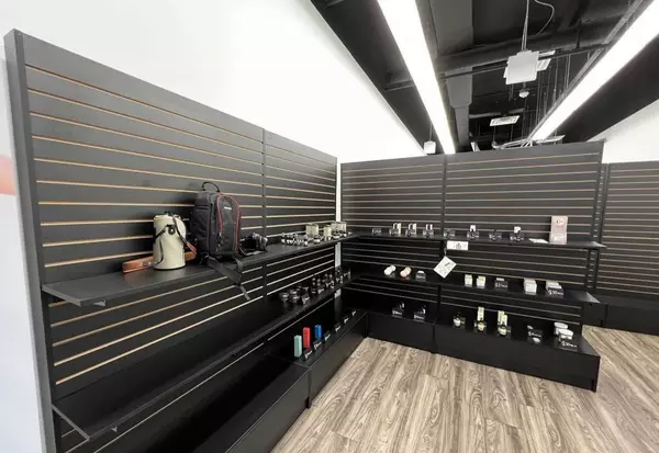 Vaughan, ON L4L 0G9,7777 Weston RD #228