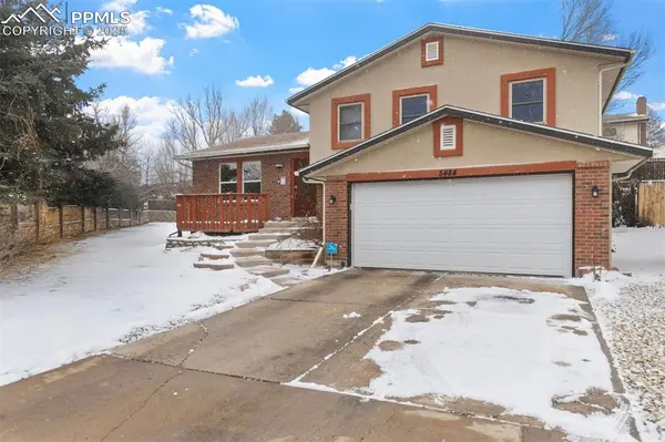 5484 Gunshot Pass DR, Colorado Springs, CO 80917