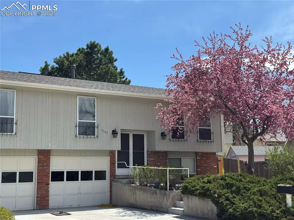 Colorado Springs, CO 80918,5609 Little Nell CT