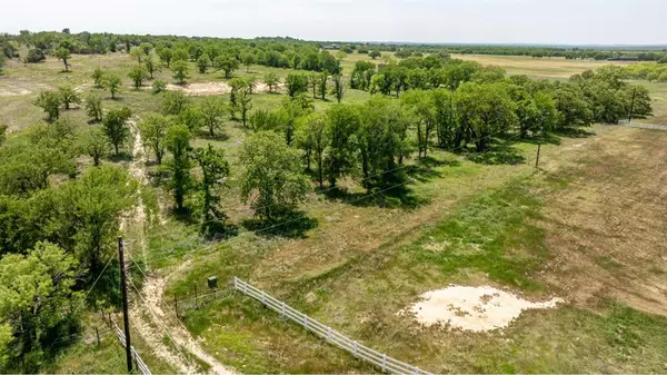 Lipan, TX 76462,113 Homestead Court