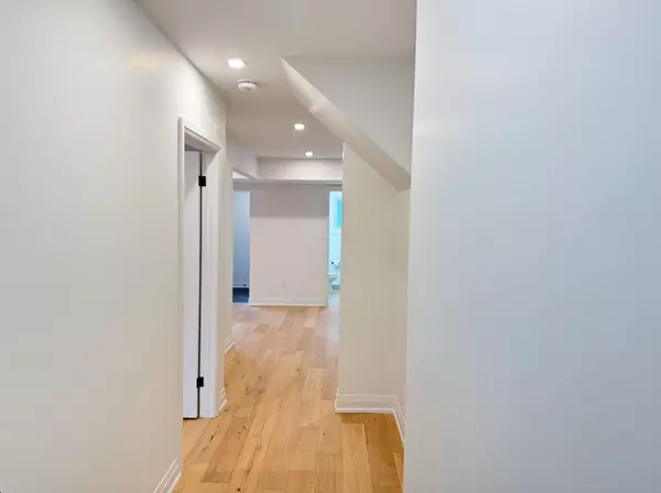 Toronto C07, ON M2N 1B6,12 Franklin AVE #Suite A(Main Floor)