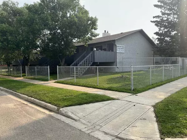 5101 - 5105 57 #1, Lloydminster, AB T9V 0V2