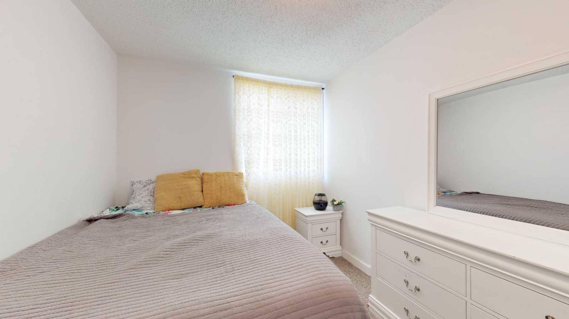 Fort Mcmurray, AB T9H 1R3,111 Charles AVE #317