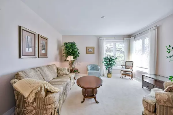 Oro-medonte, ON L0L 2L0,2 Chestnut LN