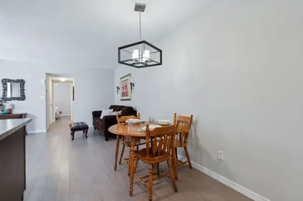 London South, ON N6L 0C7,3200 Singleton AVE #50