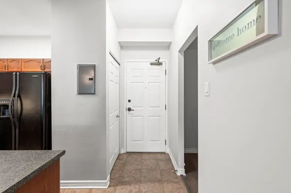 Cityview - Parkwoods Hills - Rideau Shore, ON K2E 1C8,120 Grant Carman DR #106