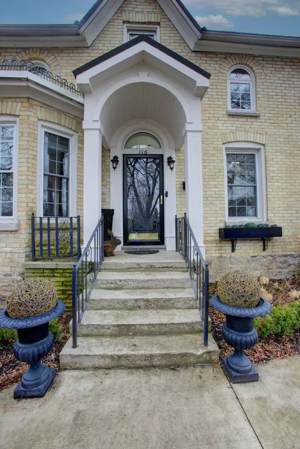 Wellington North, ON N0G 1A0,116 Walton ST