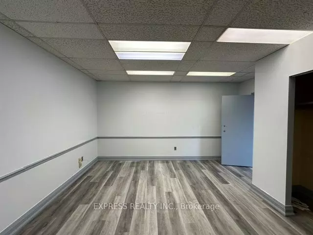 121 Willowdale AVE #307, Toronto C14, ON M2N 6A3