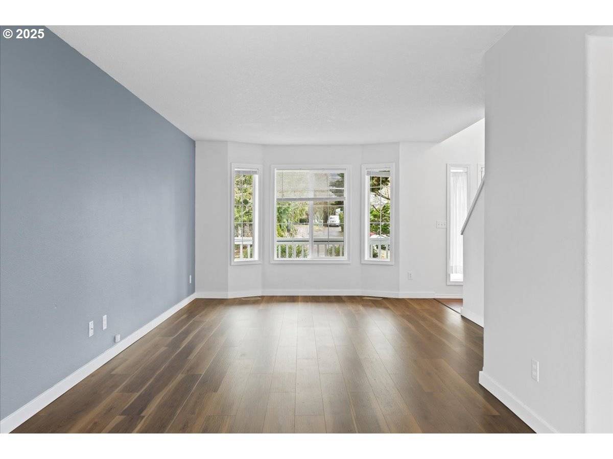 Forest Grove, OR 97116,800 ROXE DR