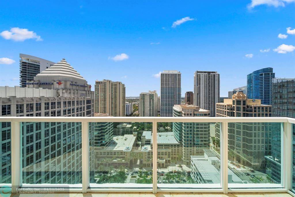 Fort Lauderdale, FL 33301,350 SE 2nd St  #GPH10