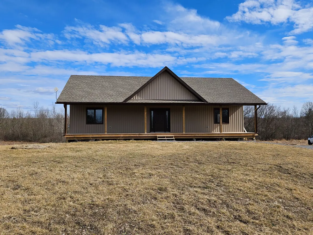 Tweed, ON K0K 3J0,1658 Old Hungerford RD