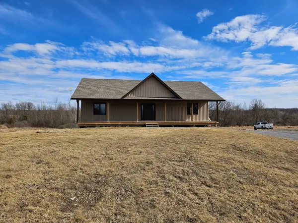 Tweed, ON K0K 3J0,1658 Old Hungerford RD