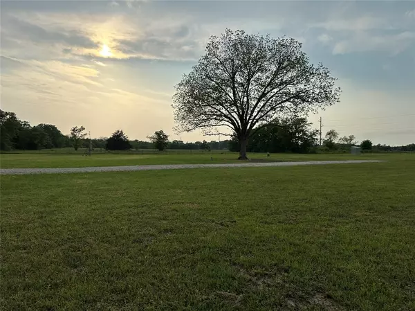 Quinlan, TX 75474,1796 County Road 2540