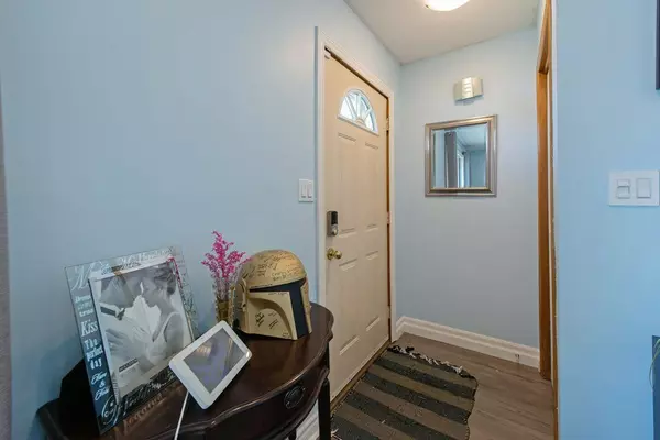 St. Thomas, ON N5R 6B6,7 GOLDING PL