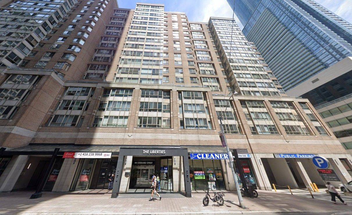 44 Gerrard ST W #1001, Toronto C01, ON M5G 2K2