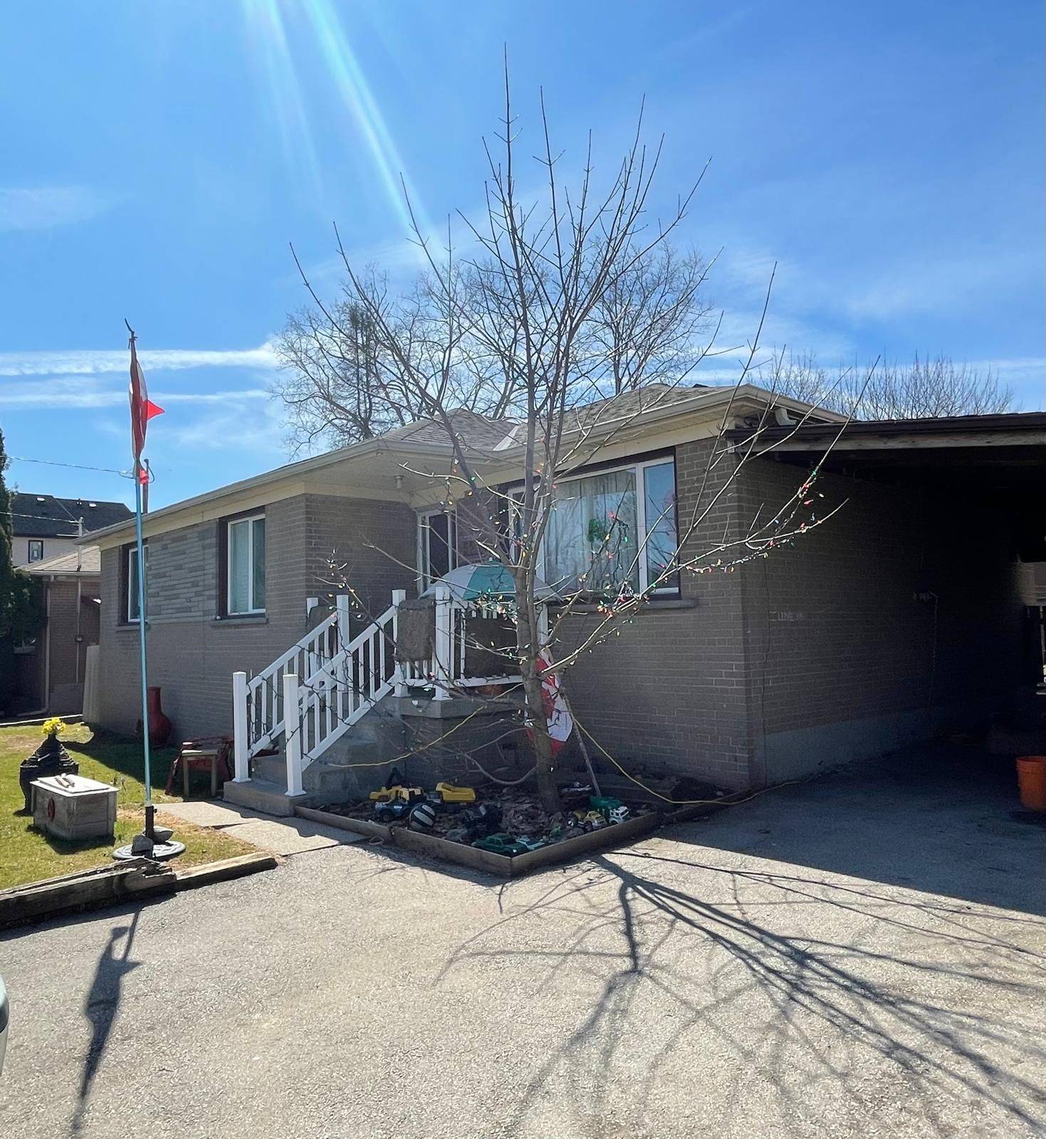 522 Weynway CT, Oakville, ON L6L 4G7