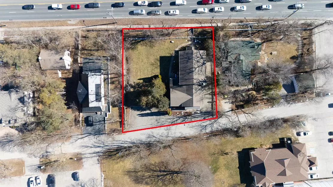 Vaughan, ON L4J 1W3,7788 Yonge ST