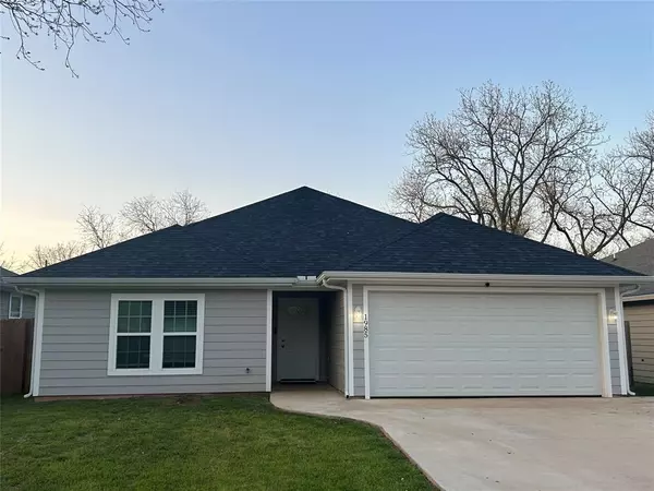 1985 W Bond Street, Denison, TX 75020