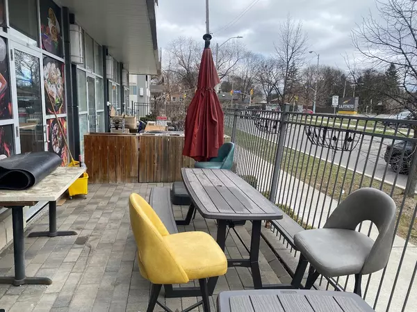 Toronto C13, ON M3B 0A7,10 Mallard RD #Unit 112