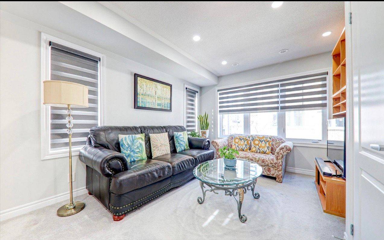 Oshawa, ON L1L 0M6,2500 Hill Rise CT #48