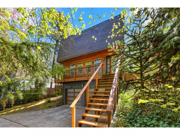 2832 SW BERTHA BLVD, Portland, OR 97239