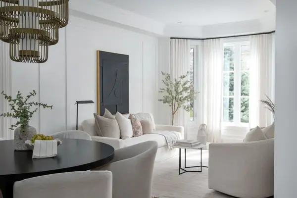 Oakville, ON L6L 0C2,281 Admiral DR