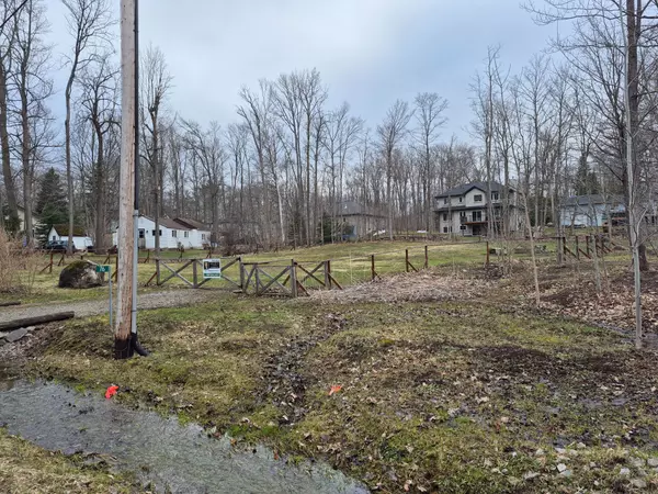 Penetanguishene, ON L9M 1W9,76 McArthur DR