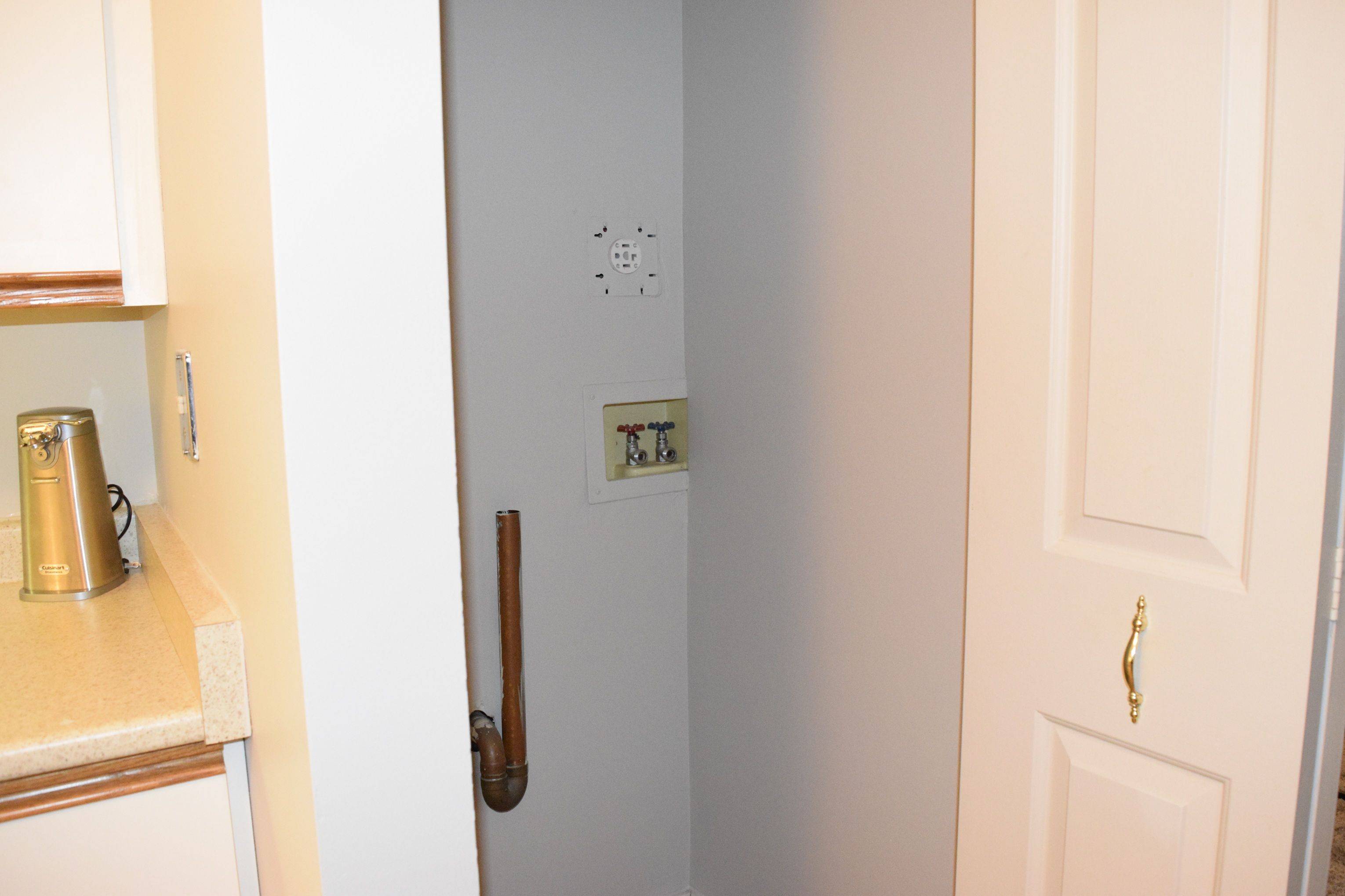 Waterloo, ON N2V 1Z1,337 Northlake DR #2