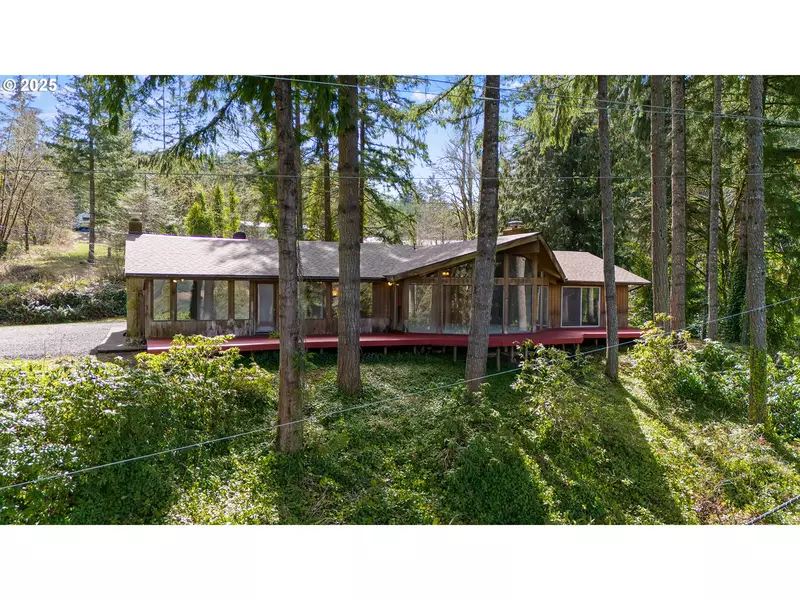 44144 SANTIAM HWY, Foster, OR 97345