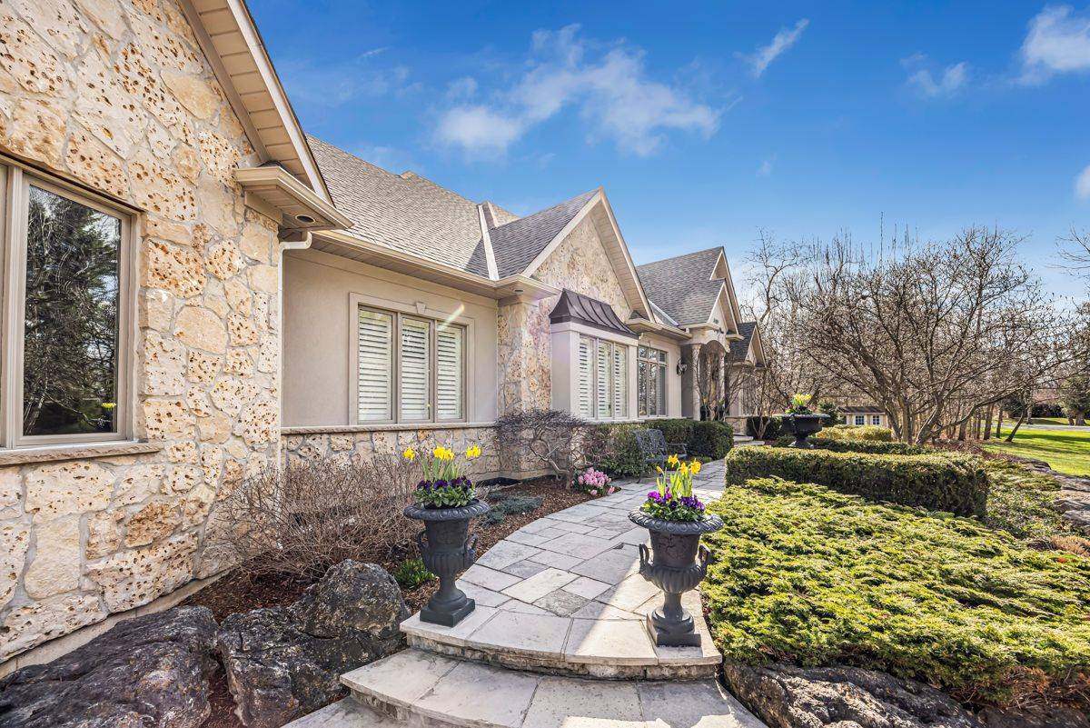 Burlington, ON L7P 0B5,5029 CEDAR SPRINGS CT