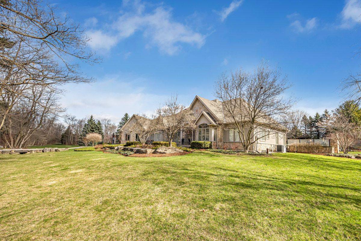 Burlington, ON L7P 0B5,5029 CEDAR SPRINGS CT