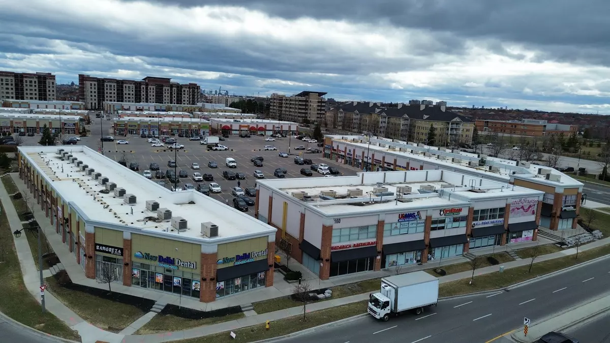 Markham, ON L3S 0B6,160 New Delhi DR #32 & 33