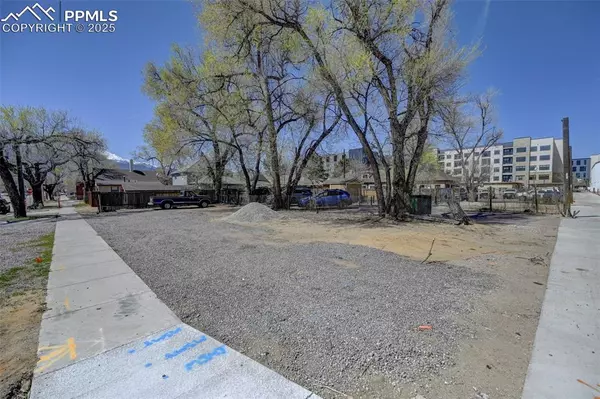 316 E Rio Grande ST, Colorado Springs, CO 80903