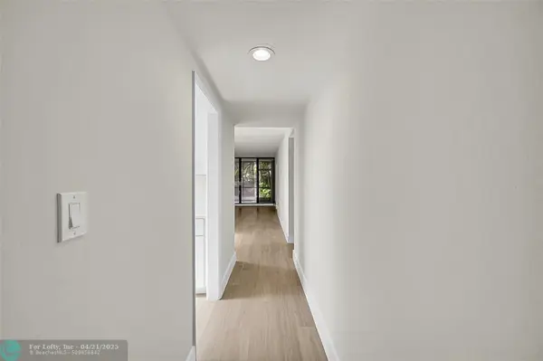 Coral Springs, FL 33065,8433 Forest Hills Dr #104