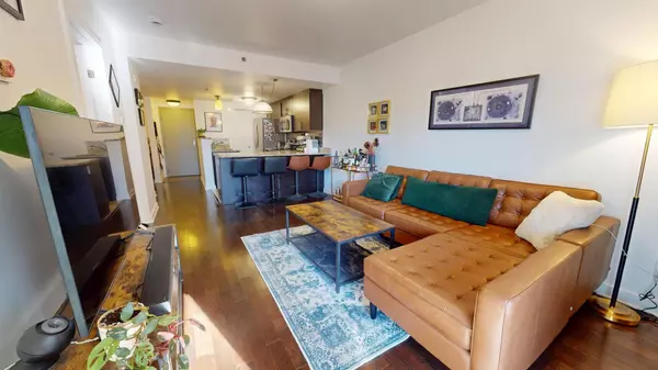 Lower Town - Sandy Hill, ON K1N 0B4,456 King Edward AVE #409