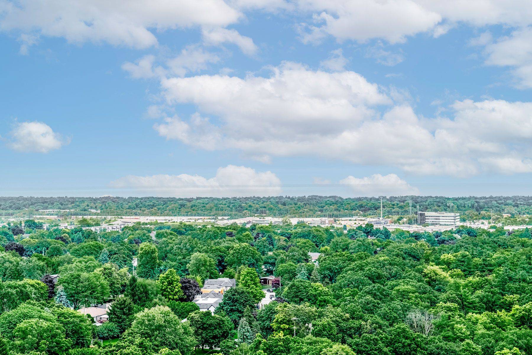 Oakville, ON L6H 2R8,1359 White Oaks BLVD #2108