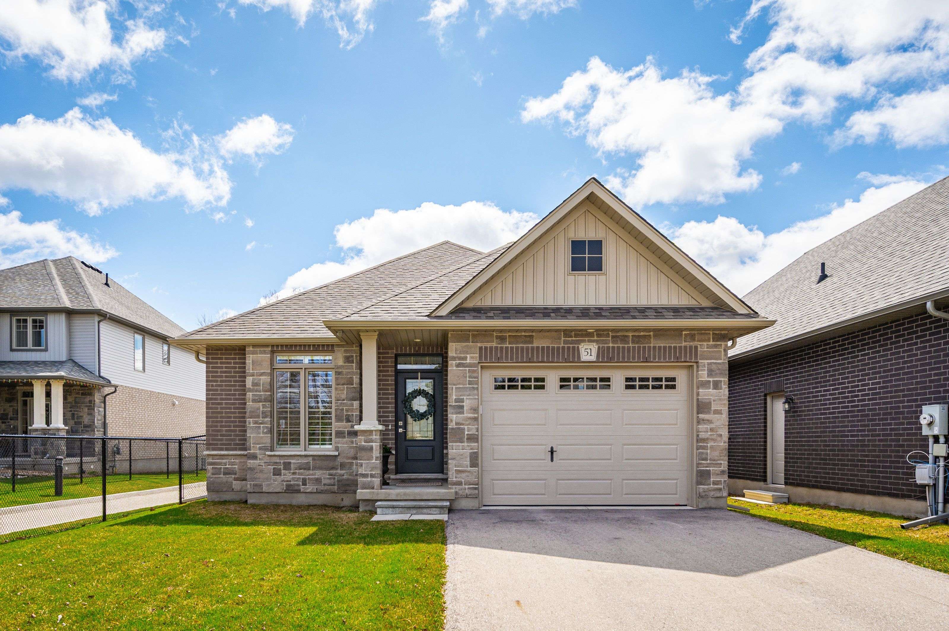 51 Murray DR, Centre Wellington, ON N0B 1S0