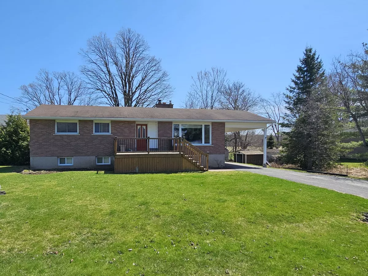 Kingston, ON K0H 1M0,2502 Leeman RD