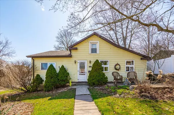 Centre Wellington, ON N1M 2M9,255 Provost LN