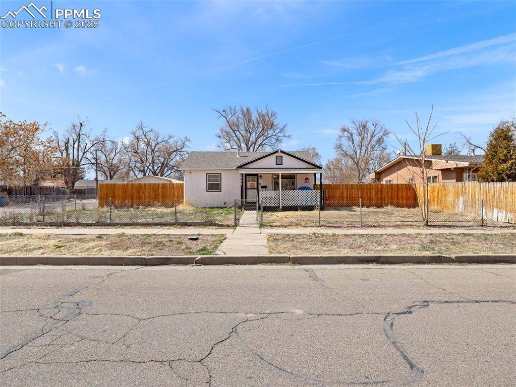 Pueblo, CO 81004,1327 Bragdon AVE