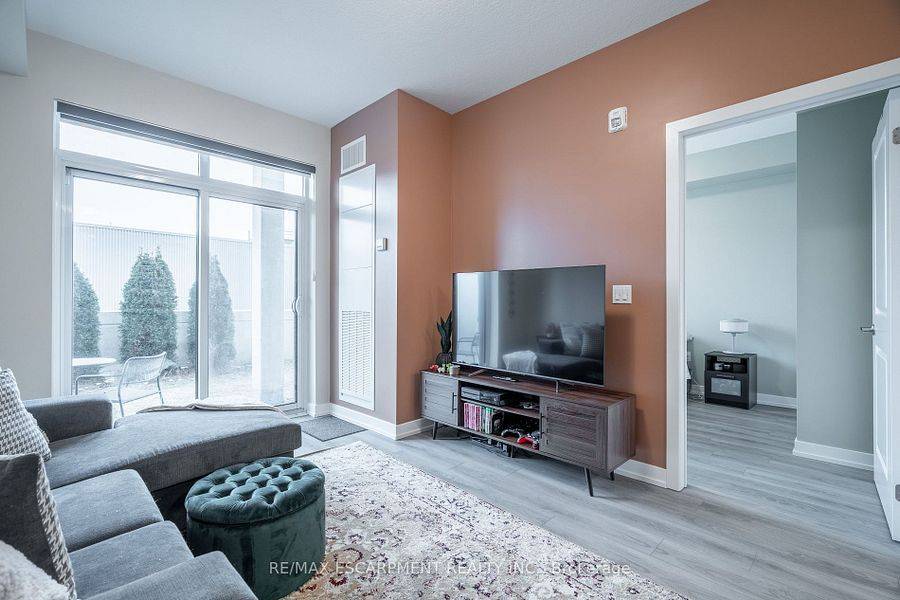 Lincoln, ON L3J 2J3,5055 Greenlane RD #115