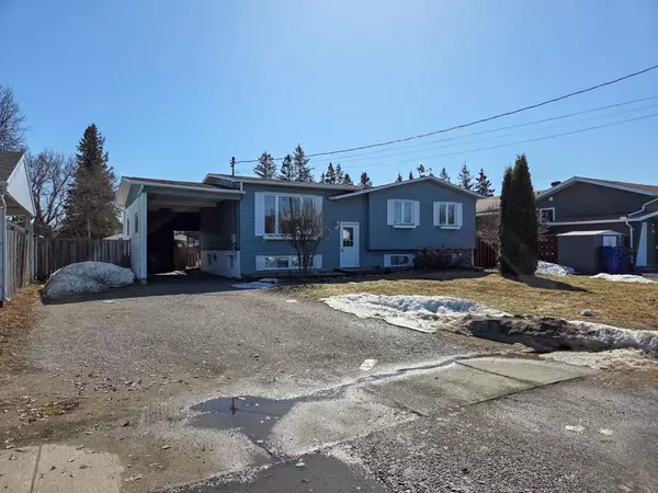 Temiskaming Shores, ON P0J 1R0,106 Cross Lake RD E