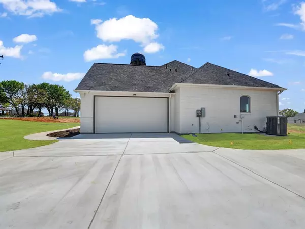 Springtown, TX 76082,1600 Thomas Road