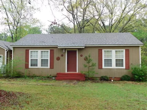 901 N Arkansas Street, Springhill, LA 71075