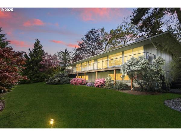 13358 SE CLATSOP ST, Happy Valley, OR 97086