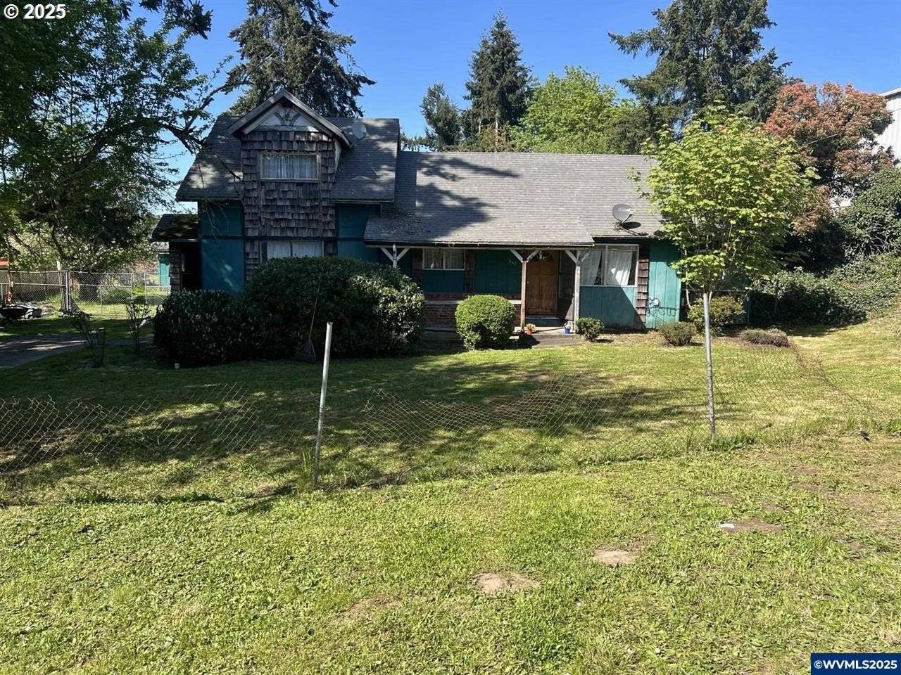 Jefferson, OR 97352,357 SANTIAM ST