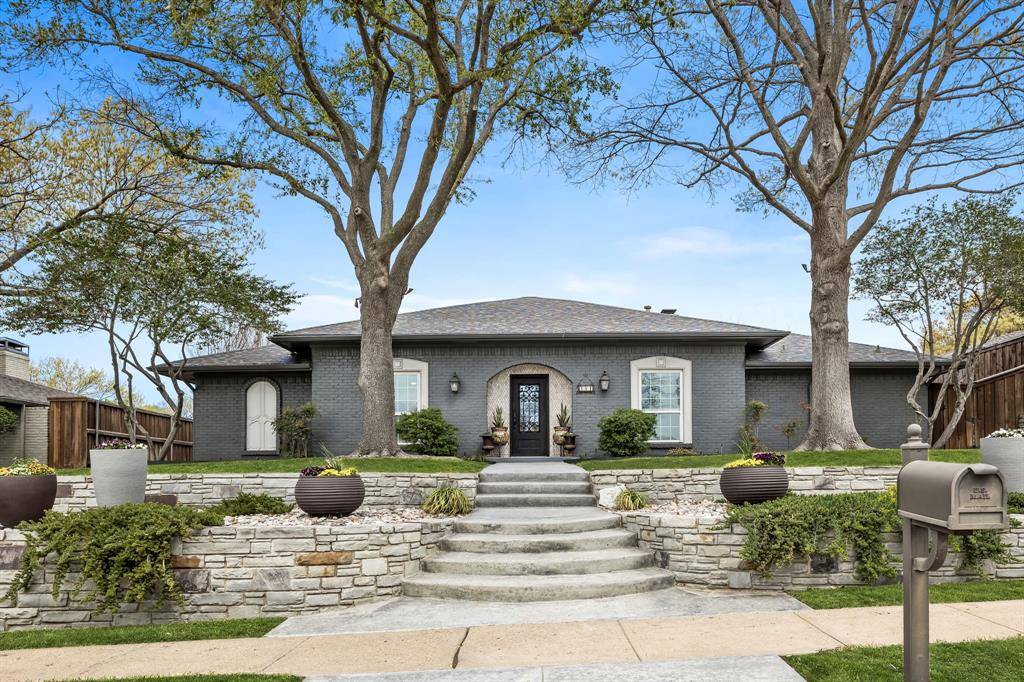 204 Fall Creek Drive, Richardson, TX 75080