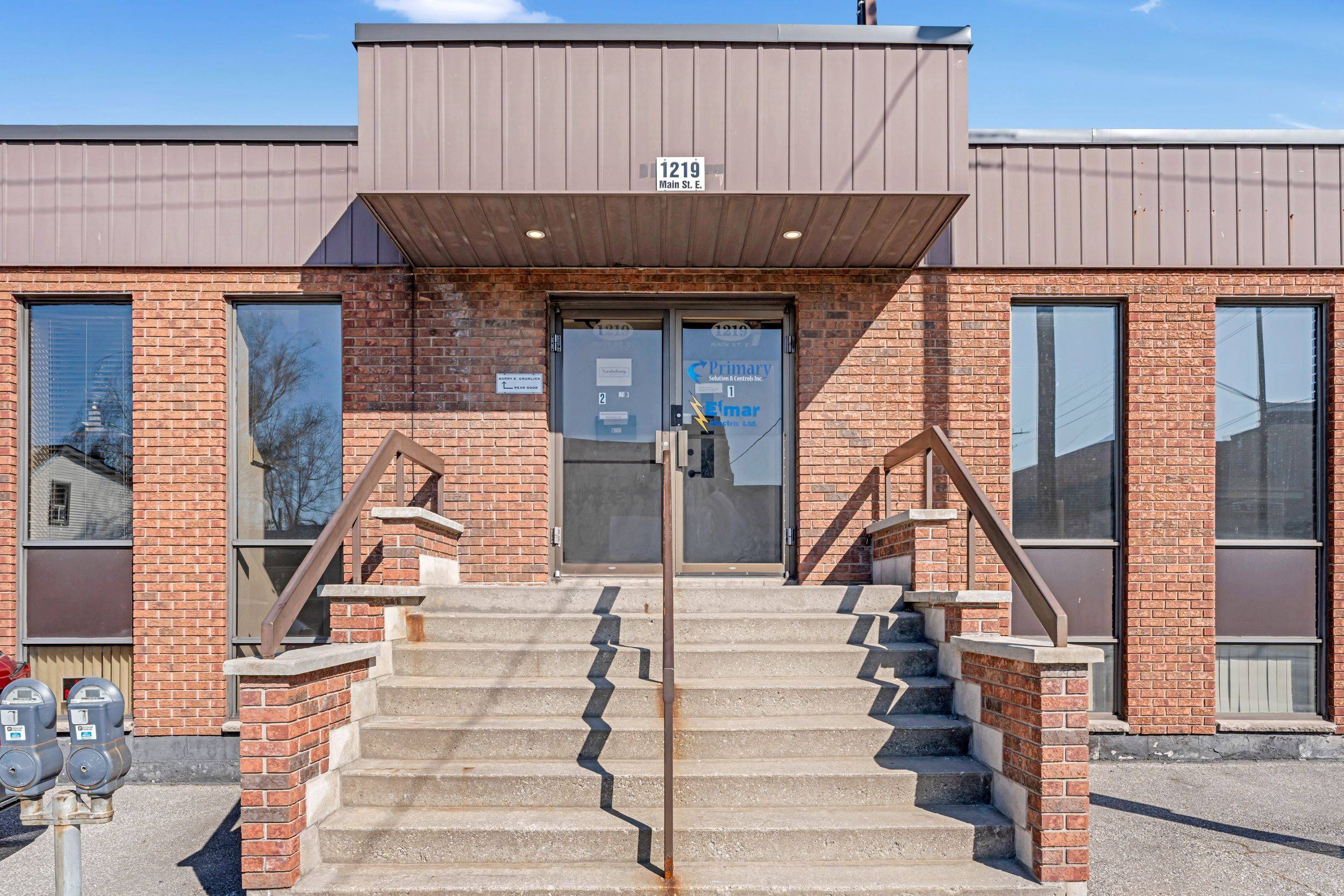 Hamilton, ON L8K 1A5,1219 Main ST E